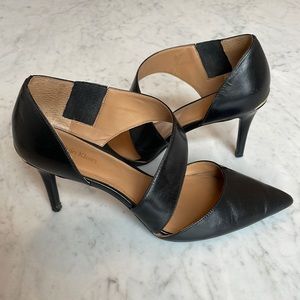 Calvin Klein size 8 black 3” heels